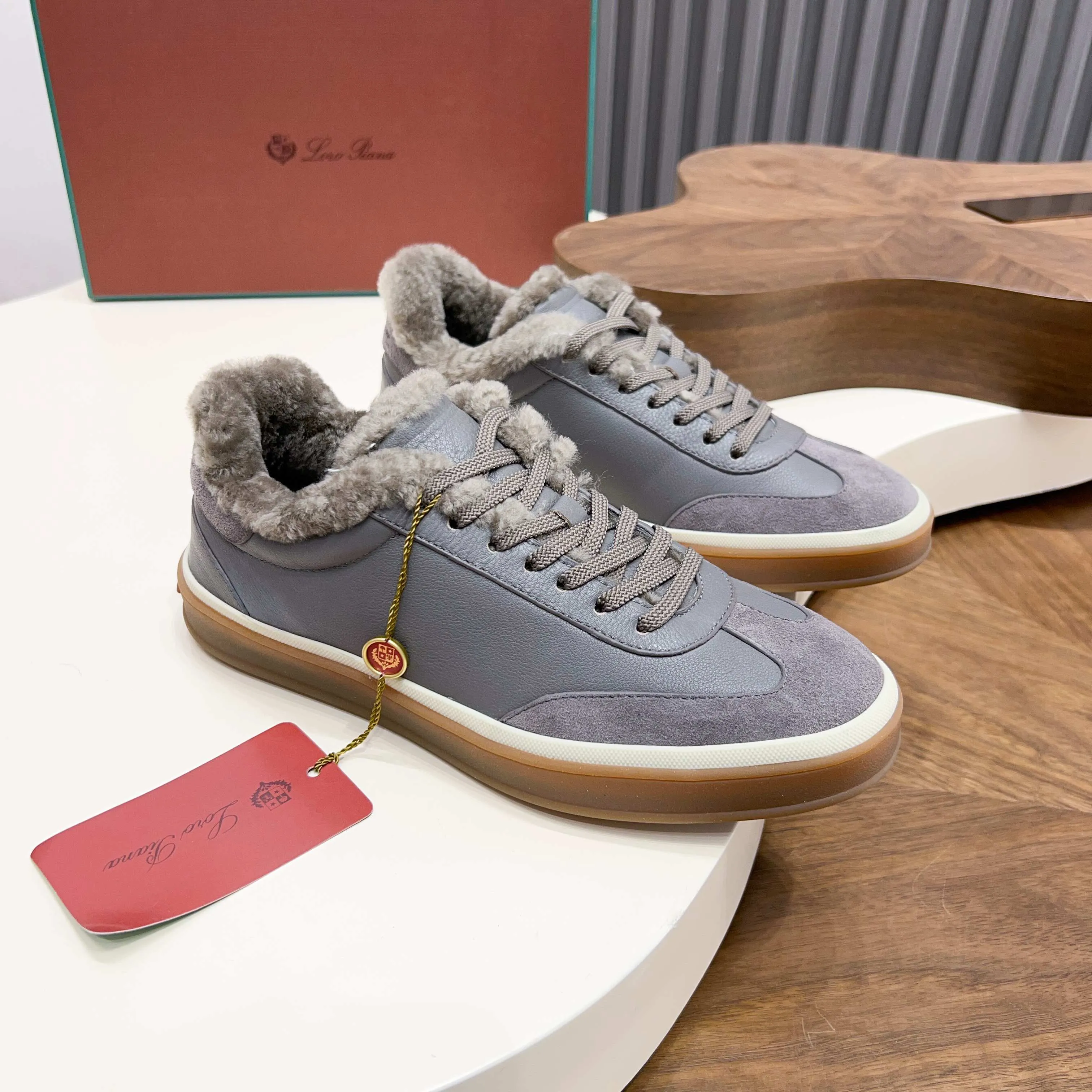 💰740 Loro Piana - Classic casual wool shoes, men's lace-up casual shoes and sneakers, high-quality lightweight and comfortable fabrics, suitable for outdoor leisure, the color is young and energetic, and it looks great with sportswear or casual suits! Code number: 39-44 (45, 46, can be customized)